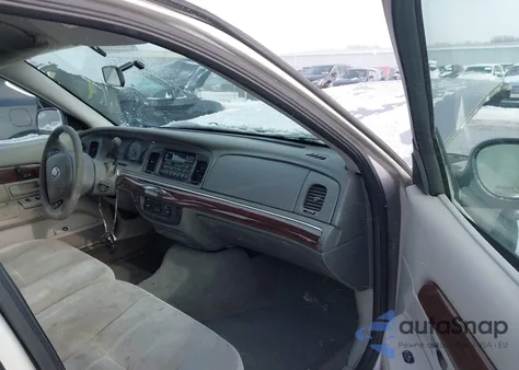 2003 Mercury Grand Marquis Gs z USA, uszkodzony, nr VIN 2MEFM74W83X694057